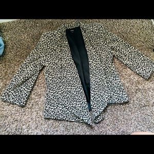 Leopard Blazer